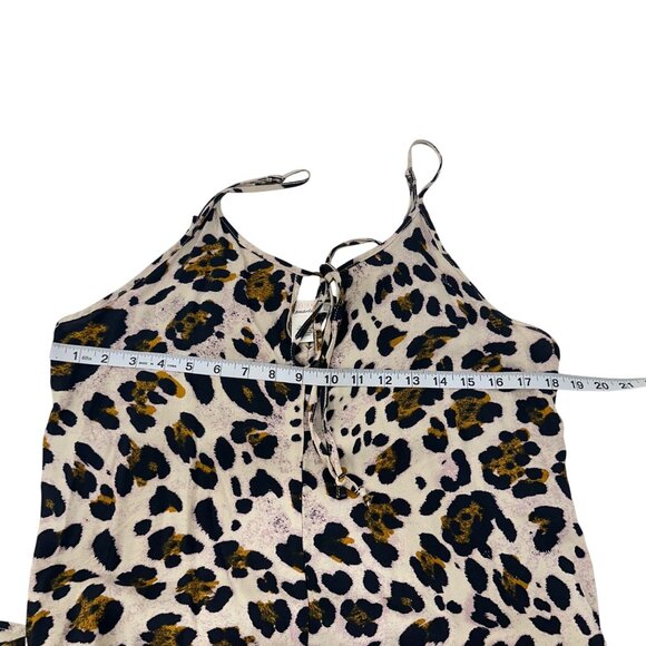 Urban Romantics Leopard Print Romper Jumsuit SZ L  Tie V Neck Flowing Silhouette - Picture 5 of 11